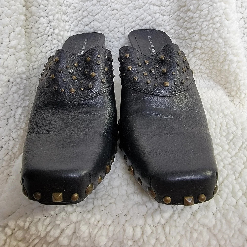 Kenneth Cole Stone Love Black Studded Clogs Leather Wood Size 9 - Picture 3 of 9